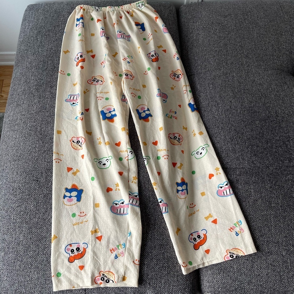Shin chan printed design loungewear pants